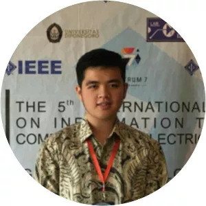 Chris Tjokro - Sheryl Sheinafia's father