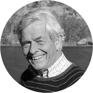 Chris Wallace-Crabbe