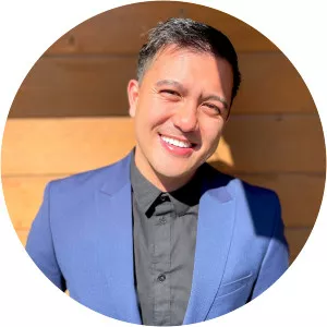 Christian Banas - Voice actor