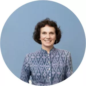 Christiane Lange - Art historian