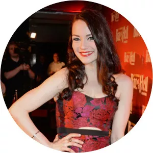 Christina Bennington