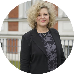 Christina Bylow - Journalist