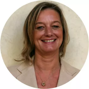 Christine Bakker - Author