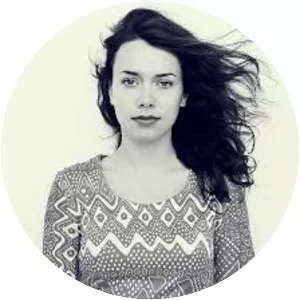 Christine Hoberg - Singer