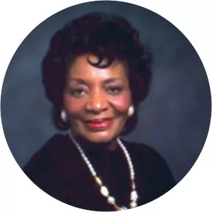 Christine King Farris - American teacher ‧ Martin Luther King Jr.'s sister