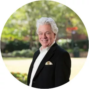 Christopher Warren-Green