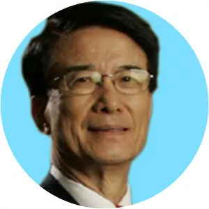 Chu Ching-wu - Physicist