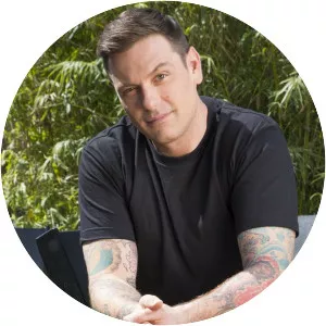 Chuck's Eat the Street