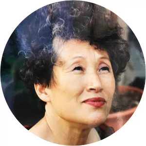 Chunghi Choo - Designer