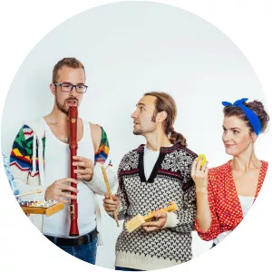 Chwila Nieuwagi - Musical group