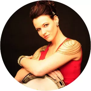 Cia Leigh Cherryholmes - Musical artist