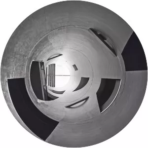 Ciara Phillips - Canadian-Irish artist