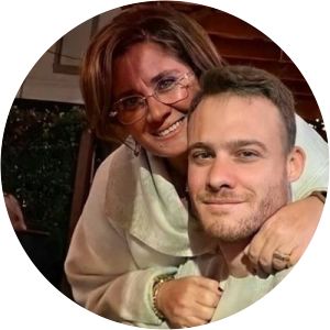 Cigdem Bursin photograph