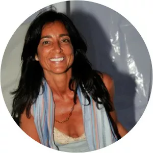 Cila do Carmo - Singer