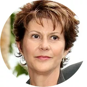 Cindra Ladd - Philanthropist ‧ Alan Ladd Jr.'s wife