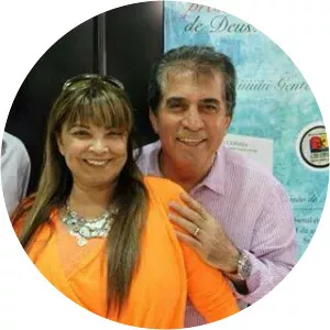 Cinthia Corrêa - Eli Corrêa's wife