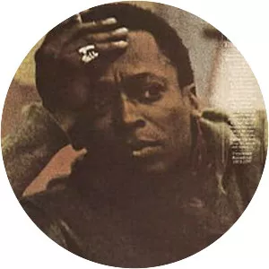 Circle in the Round - Compilation album by Miles Davis