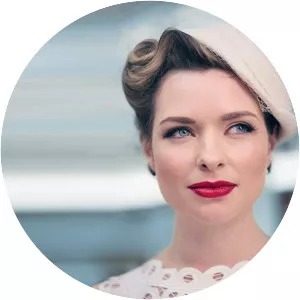 Claire Hastings - Musical artist