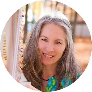 Claire Mallet - Writer