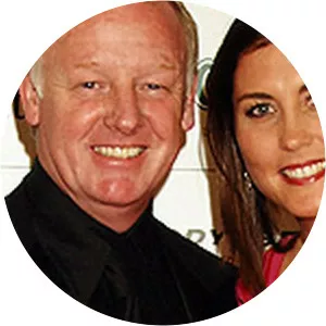 Claire Nicholson - Lifestyle guru ‧ Les Dennis' wife