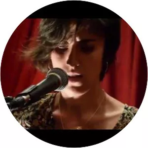 Clara Cantore Musician