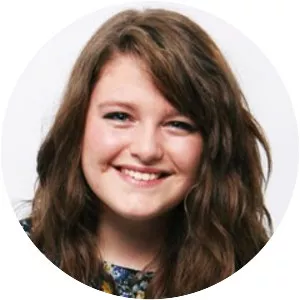 Clara Cortés - Author