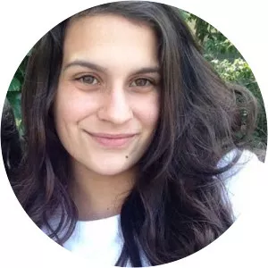 Clara Lopes - Letícia Sabatella's daughter