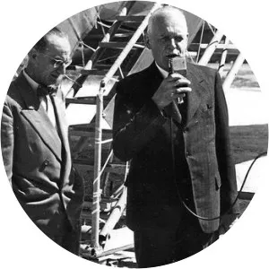 Clara Oates photograph