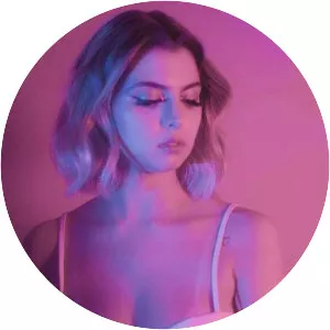 Clara Valverde - Musical artist