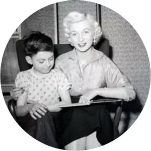 Clare Andrea Neilson