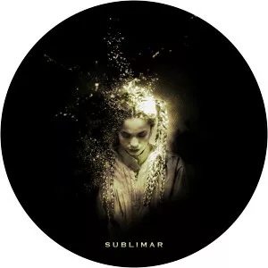 eli almic claridad photograph