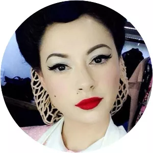 Claudia Adinda - Derby Romero's wife