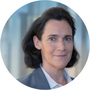 Claudia Suessmuth Dyckerhoff photograph