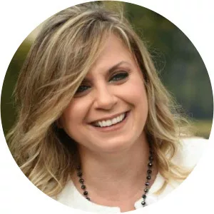 Claudine Aoun photograph