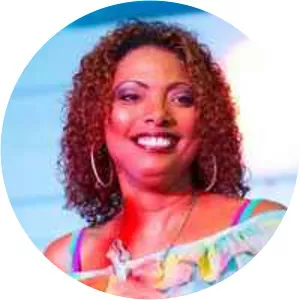 Claudine Pennont Musician - Singer