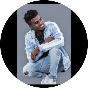 Claudio Fênix - Recording artist