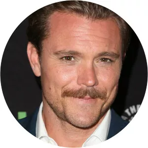 Clayne Crawford