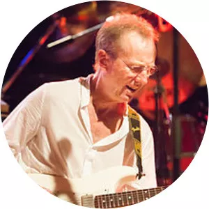 Clem Clempson - Guitarist