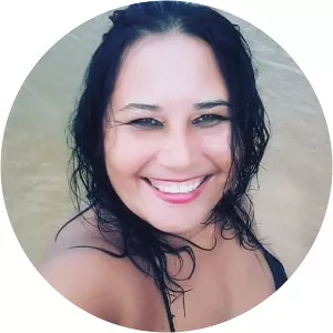 Cleo Loyola - YouTuber