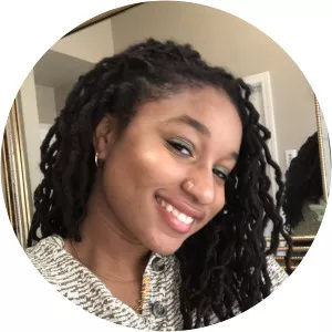 Cleopatra Singleton photograph