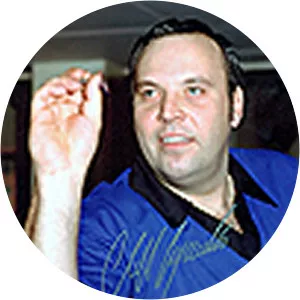 Cliff Lazarenko - English darts player