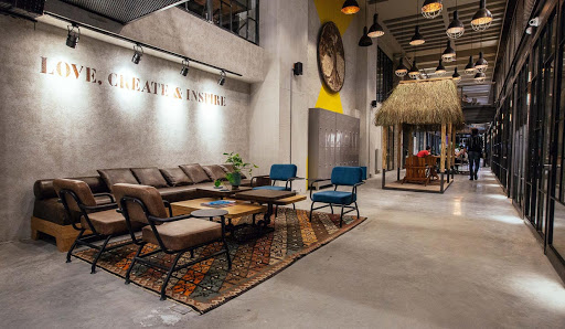 Clinic World - Hair Transplant Treatment