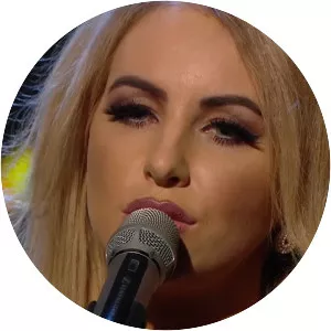 Cliona Hagan - Singer