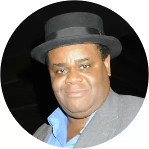 Clive Rowe