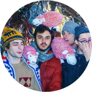 Cloud Becomes Your Hand