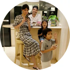 Clover Satin Albar photograph