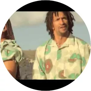 Coco Raizes De Arcoverde - Musical artist