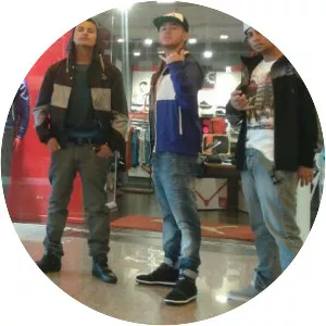 Cocoa Roots - Musical group