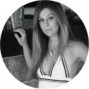 Colet Abedi - Writer