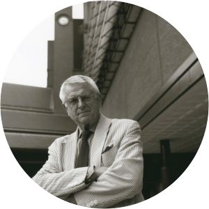 Colin St John Wilson